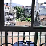 Horizont & Center Balcony View